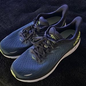 Hoka Clifton 8 size 14